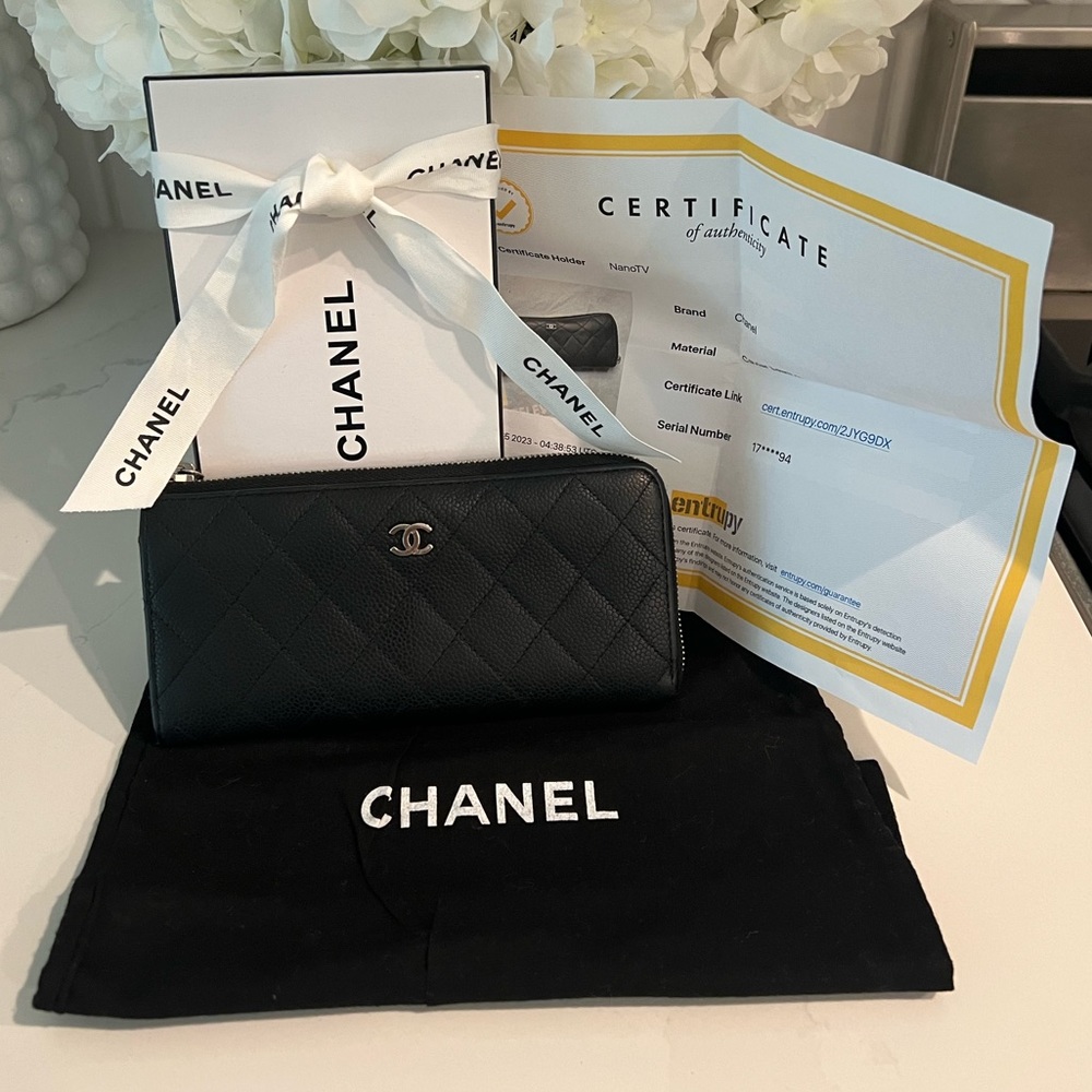 Chanel Caviar Wallet Leather Quilted 3/4 Zip Large Long Black / Silver